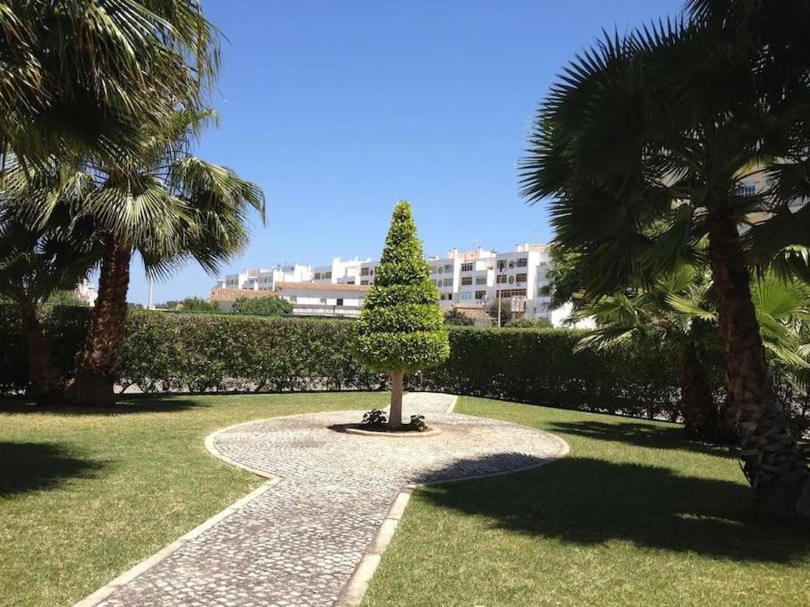 Lindo Apartamento Junto A Praia E A Marina De Vilamoura Com Piscina E Wi-Fi Quarteira Exterior foto